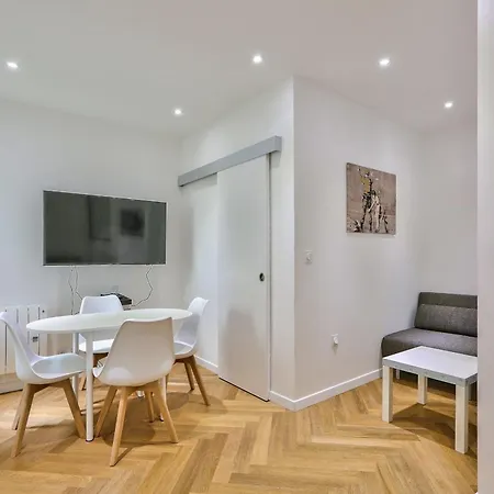 Modern And Peaceful - 1br-5p - Sentier *